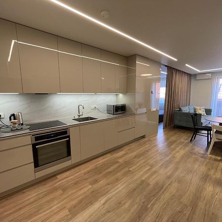 קלייפדה Benetis Apartments מראה חיצוני תמונה